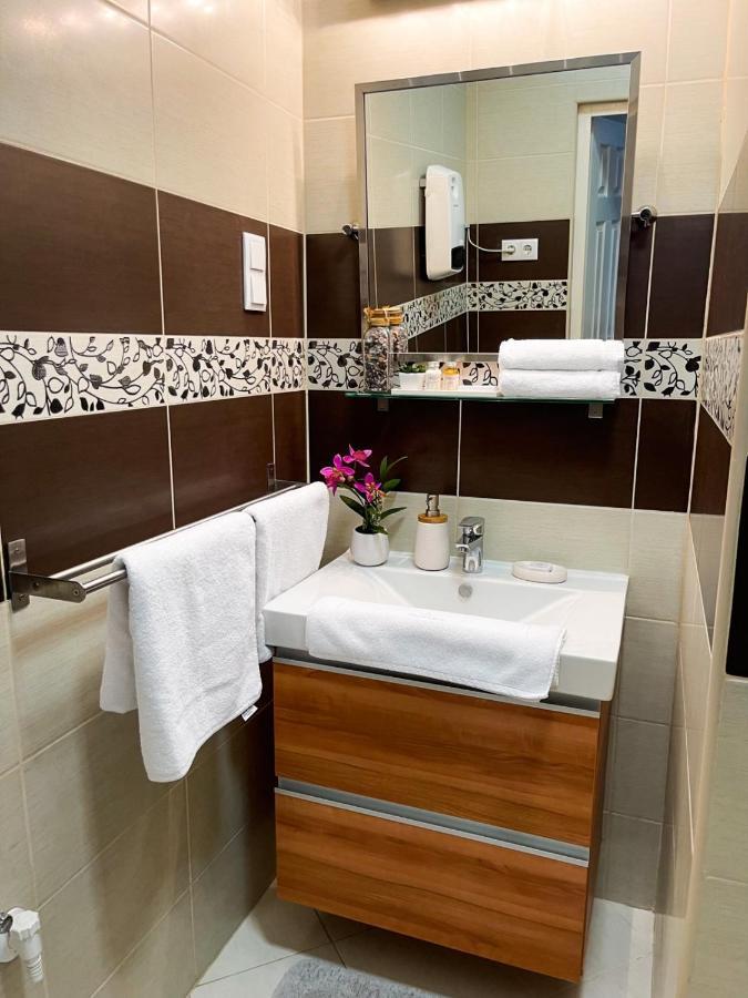 Greatforest Rosehill 1 Apartman 데브레첸 외부 사진